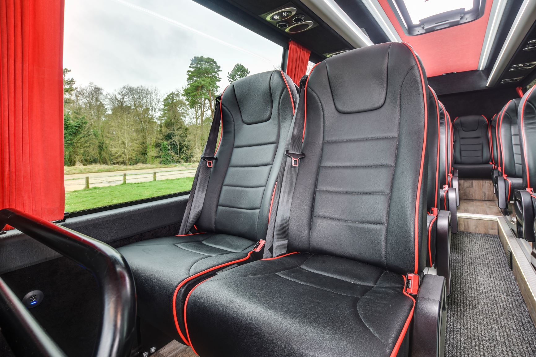19 Seater